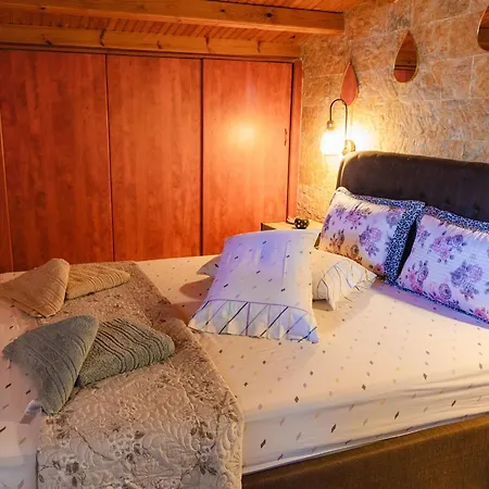 Attic In Alykes *